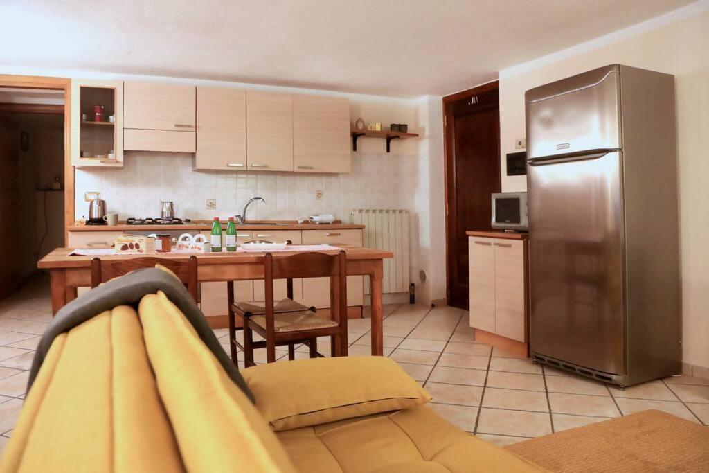 Dimora Gilles Aosta Valley Bard Habitación foto