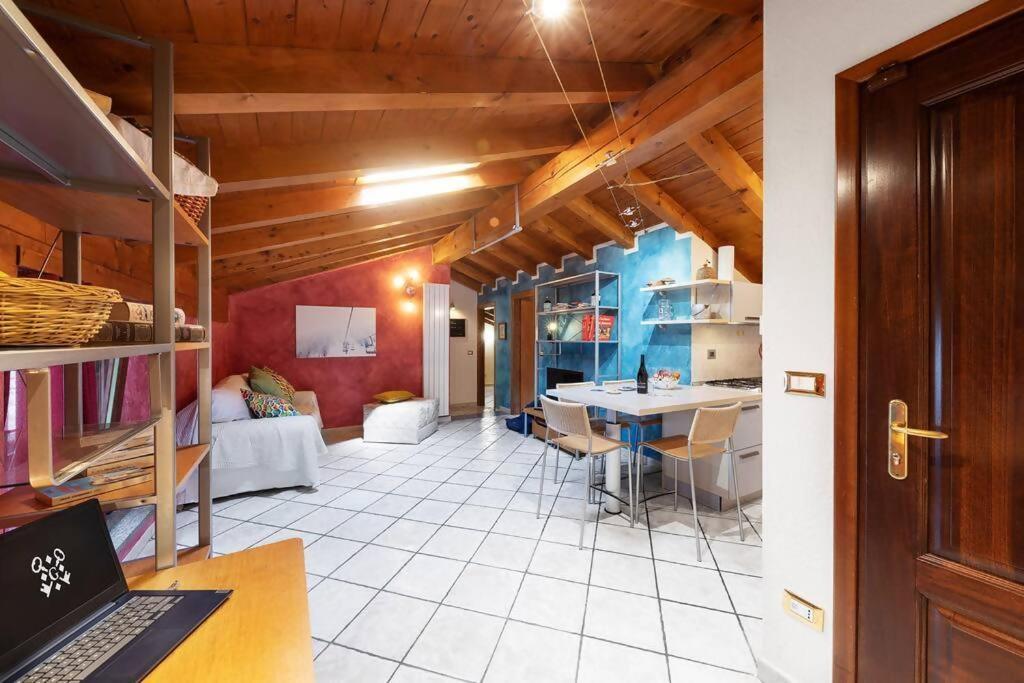 Dimora Gilles Aosta Valley Bard Habitación foto